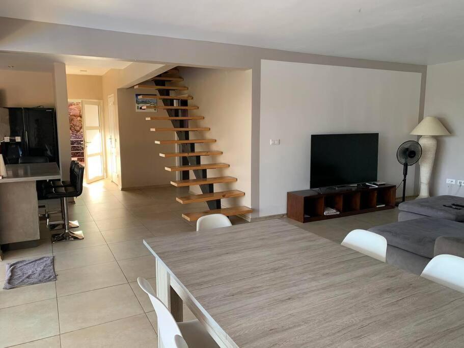 Ohani House 3 Double Bedrooms House In Punaauia, Tahitiプナアウィア エクステリア 写真